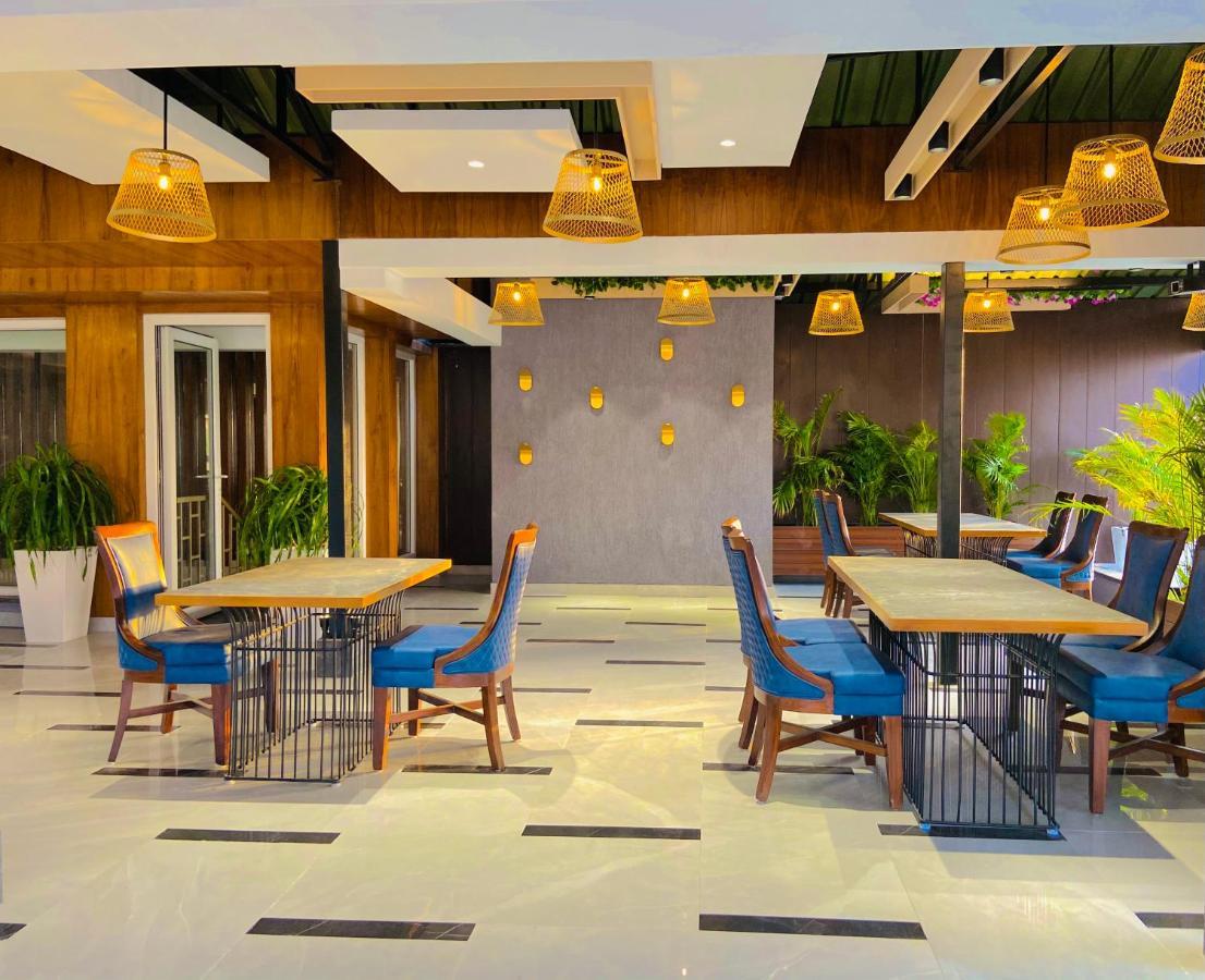 Aura Rooms Dehradun Exterior foto